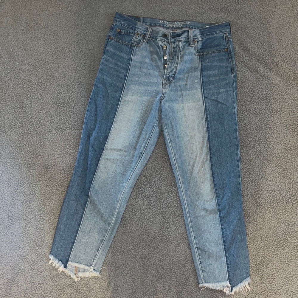 American Eagle Vintage Hi-Rise Jeans